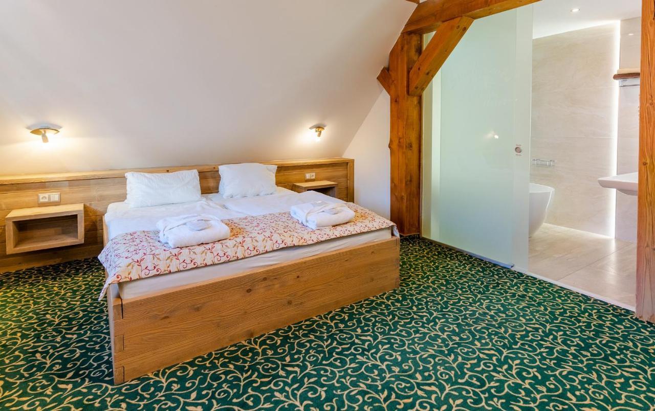 Hotel Strachanovka - Jánska Koliba Liptovský Ján Esterno foto
