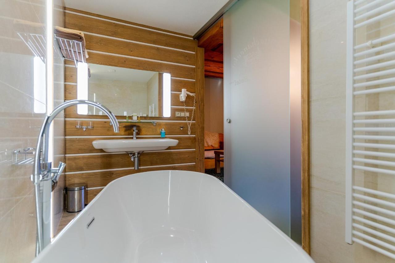 Hotel Strachanovka - Jánska Koliba Liptovský Ján Esterno foto